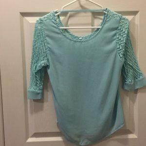 Blue chevron half sleeve